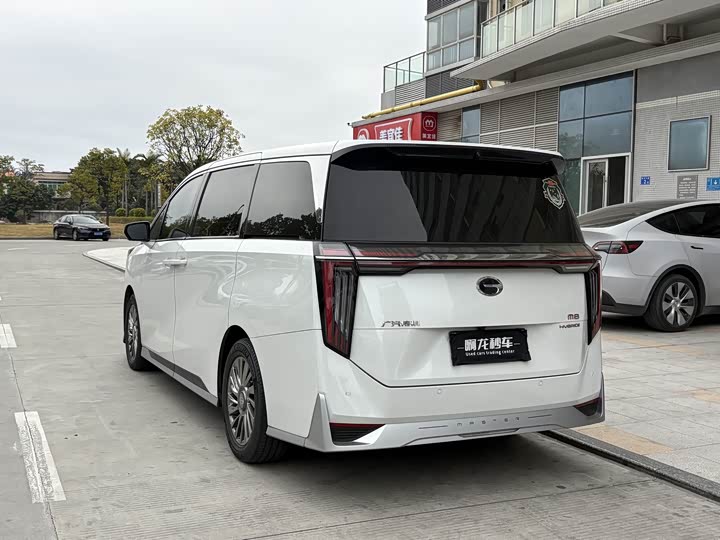 Фото 7 - GAC Trumpchi M8