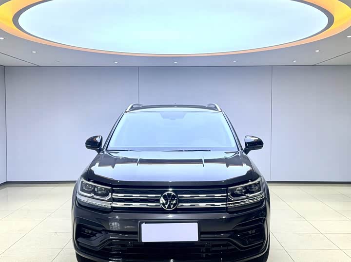 Фото 2 - Volkswagen Tharu