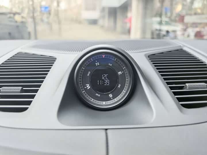 Фото 7 - Porsche Cayenne