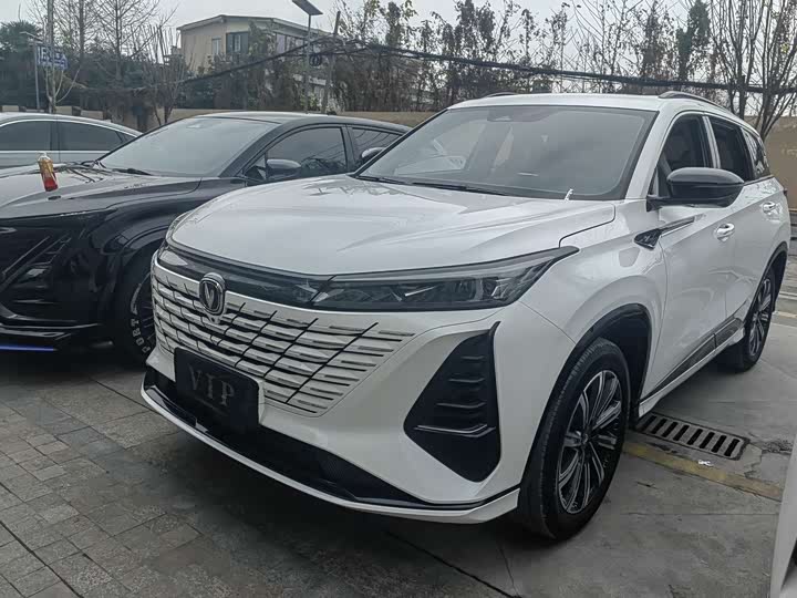 Фото 1 - Changan CS75 Plus