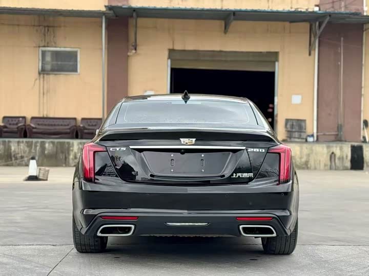 Фото 8 - Cadillac CT5