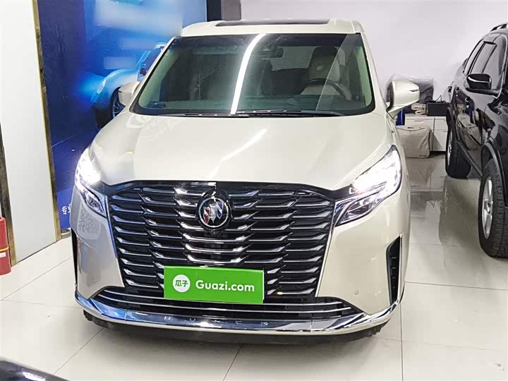 Фото 3 - Buick GL8 ES