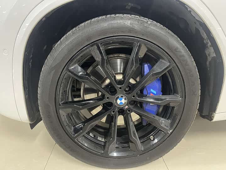 Фото 7 - BMW iX3