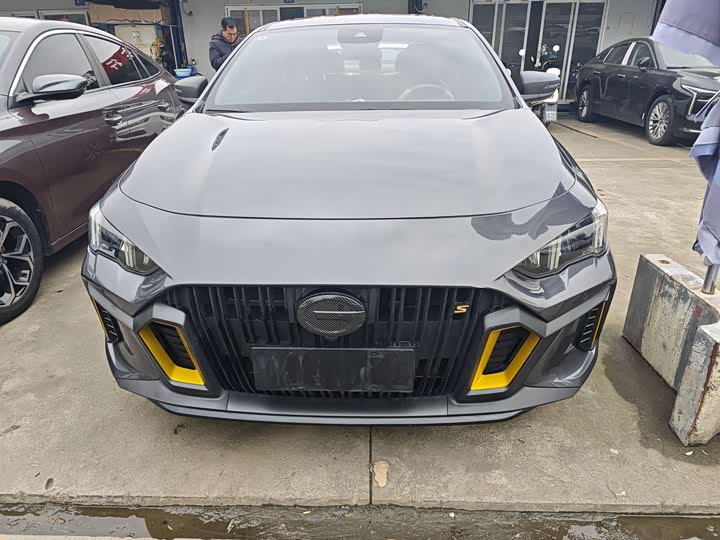 Фото 2 - GAC Trumpchi Empow R