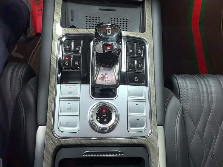 Фото 6 - Tank 500