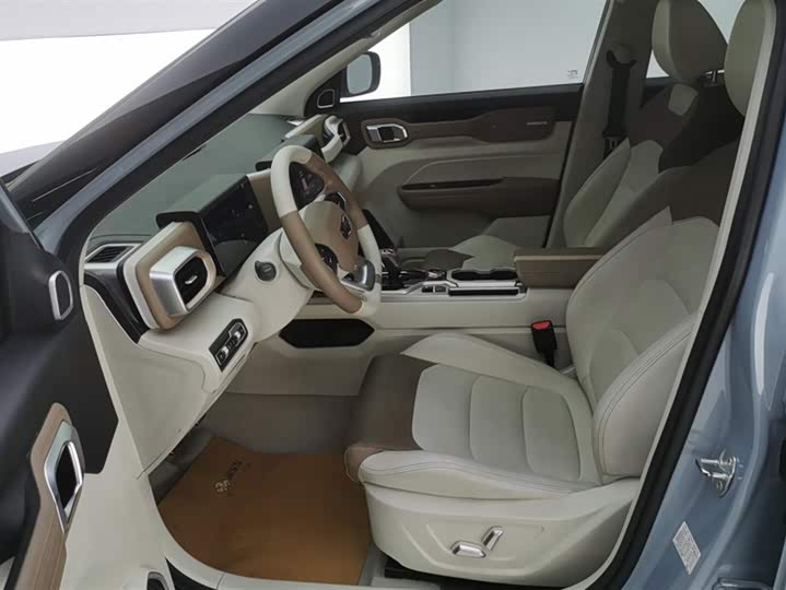 Фото 9 - Geely Icon