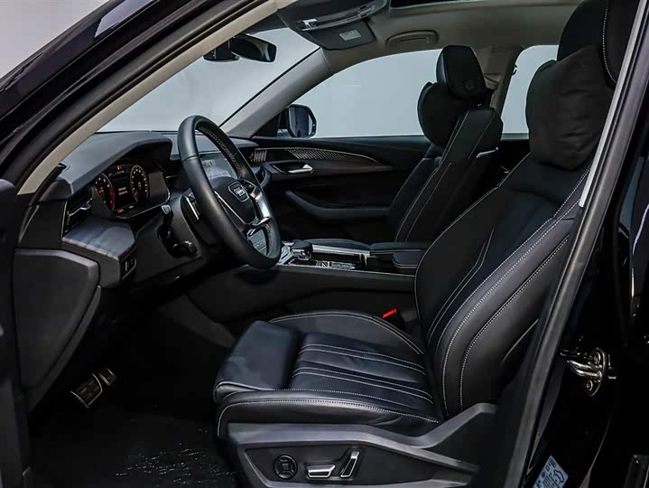 Фото 8 - Audi Q6