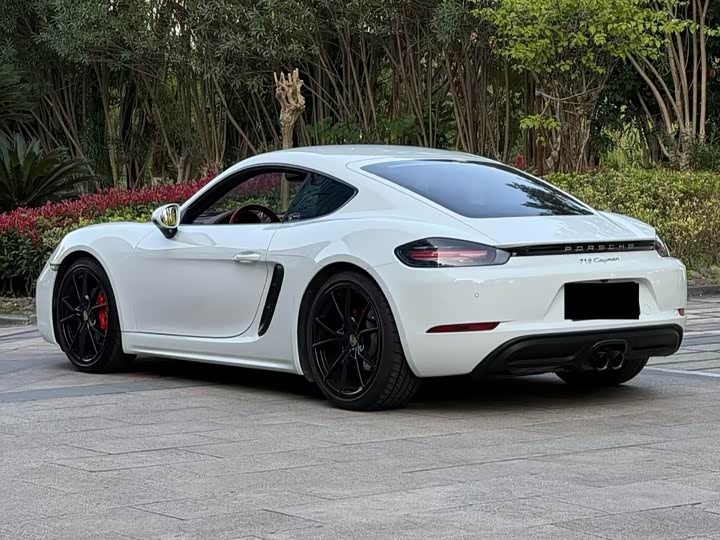 Фото 3 - Porsche 718