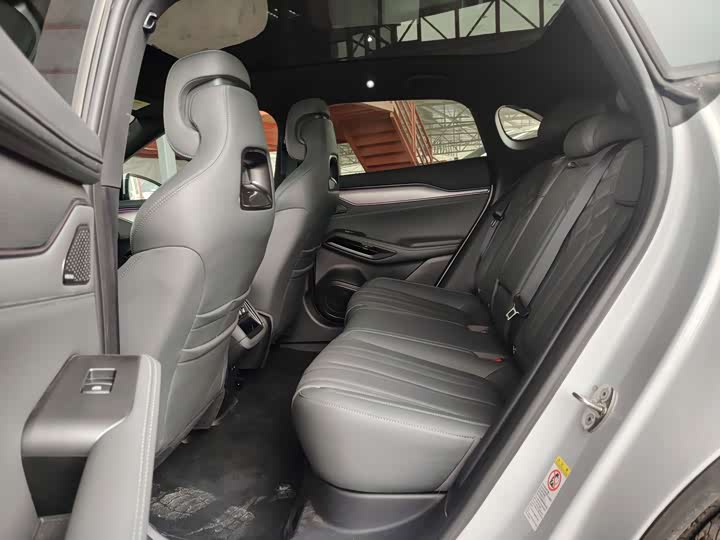 Фото 7 - BYD Song L