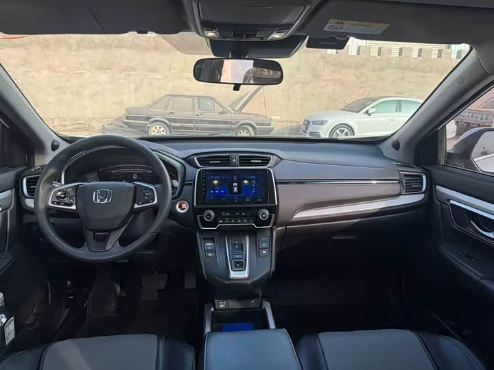 Фото 8 - Honda CR-V