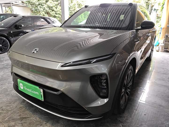 Фото 1 - Nio ES8