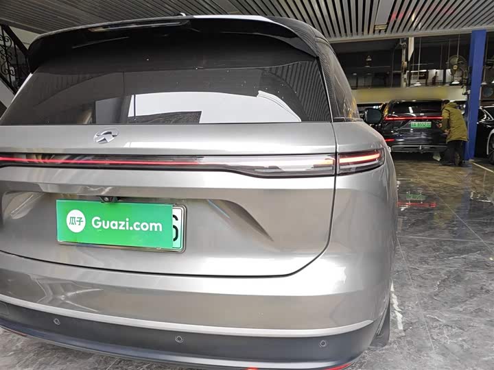 Фото 8 - Nio ES8