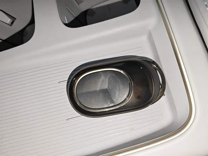 Фото 9 - Nio ES8