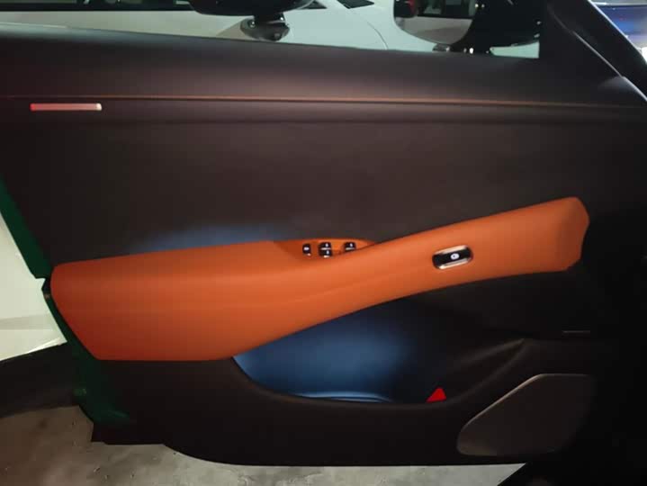 Фото 7 - Xiaomi YU7