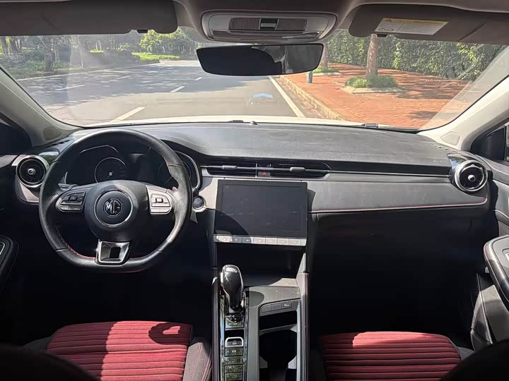 Фото 5 - MG Motor 6