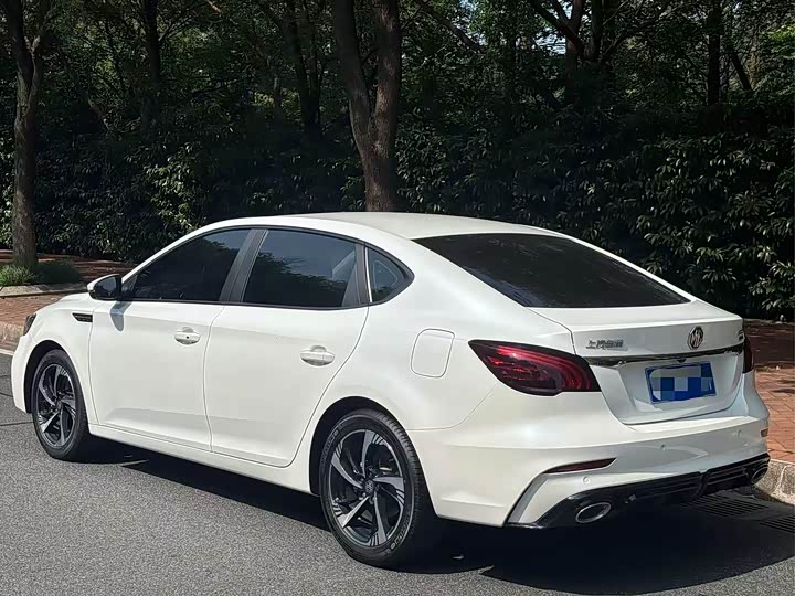 Фото 9 - MG Motor 6