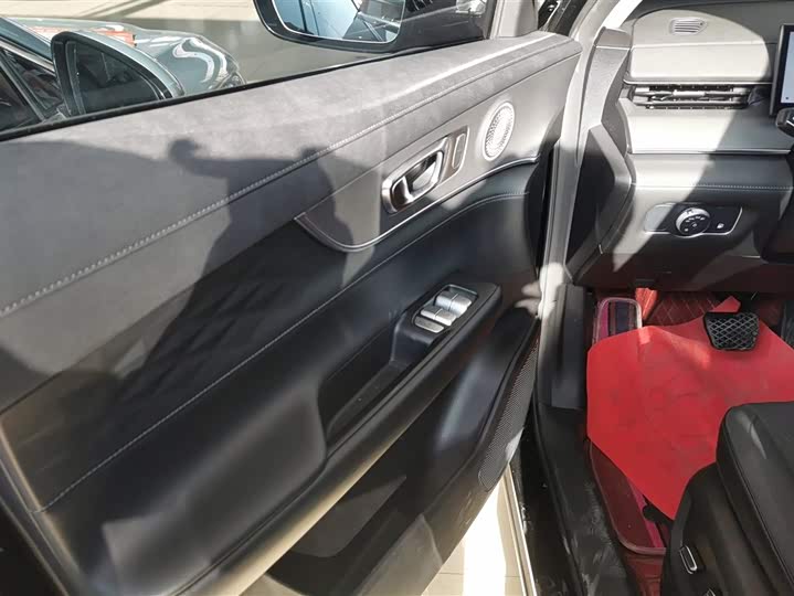 Фото 6 - Chery Fulwin T8