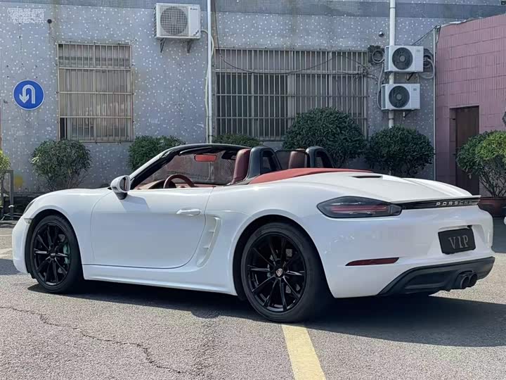 Фото 9 - Porsche 718