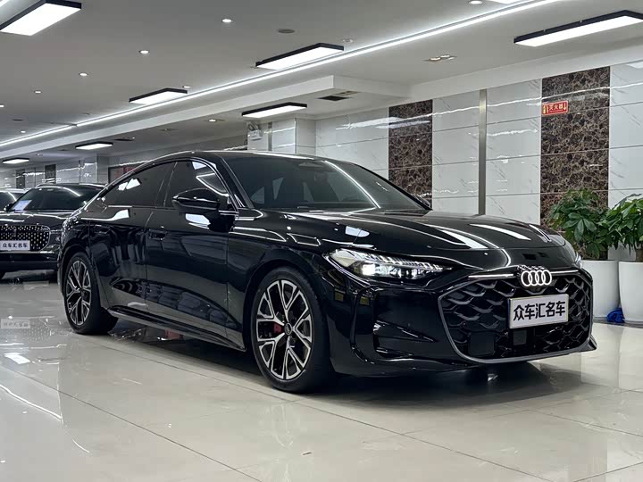 Фото 3 - Audi A5L Sportback