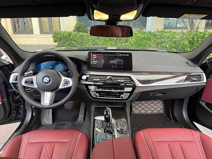 Фото 5 - BMW 5 Series