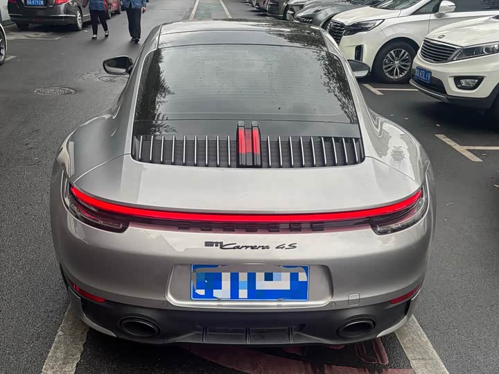 Фото 3 - Porsche 911