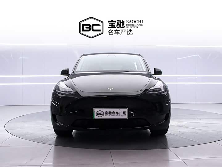 Фото 2 - Tesla Model Y