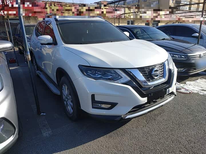 Фото 4 - Nissan X-Trail