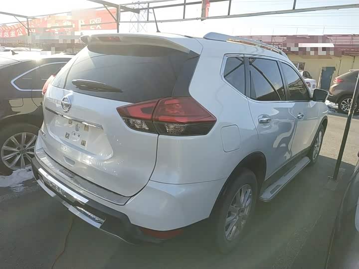 Фото 7 - Nissan X-Trail