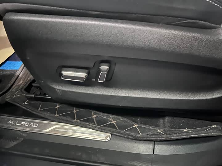 Фото 9 - Chery iCar 03T