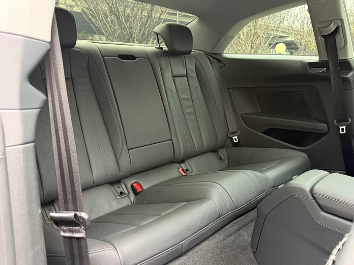 Фото 6 - Audi A5