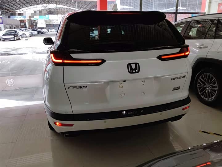 Фото 6 - Honda Breeze