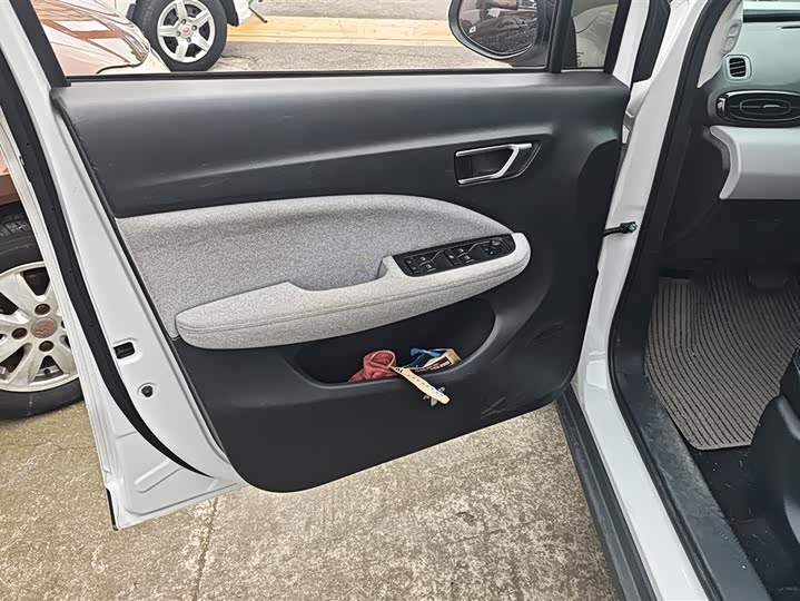 Фото 7 - Leapmotor T03