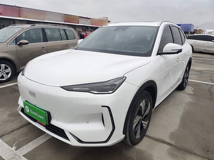 Фото 2 - Geely Galaxy E5