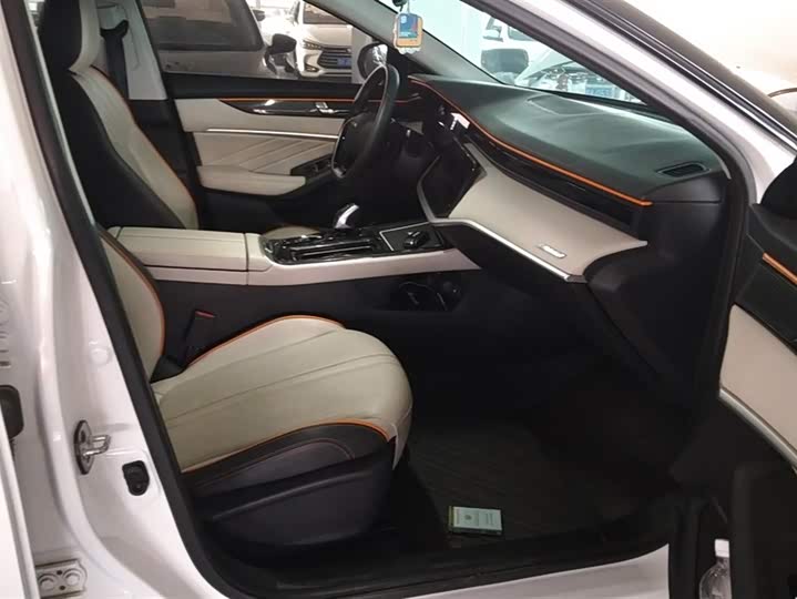 Фото 8 - Dongfeng Aeolus Yixuan Max