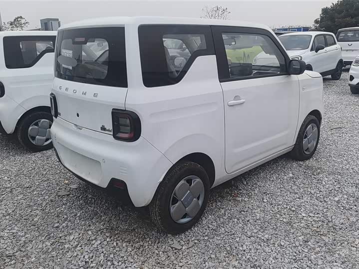 Фото 2 - Geely Galaxy Panda Mini