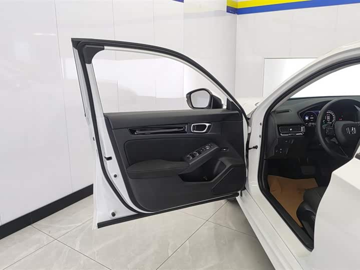 Фото 7 - Honda Civic