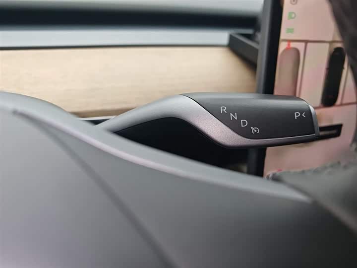 Фото 7 - Tesla Model Y