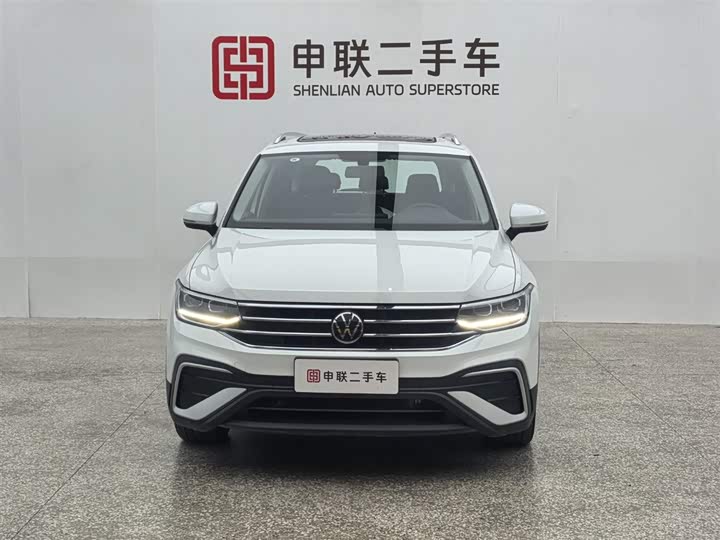 Фото 5 - Volkswagen Tiguan L Pro