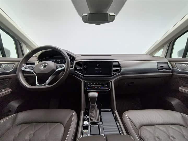 Фото 5 - Volkswagen Viloran