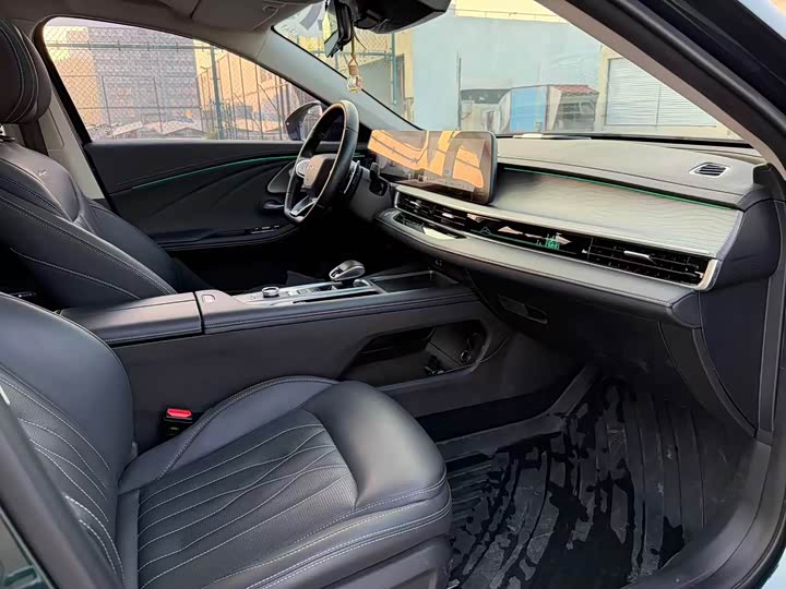 Фото 9 - Chery Arrizo 8