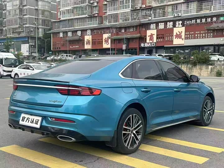 Фото 7 - Geely Preface