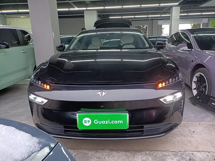 Фото 3 - Dongfeng Yipai eπ 007