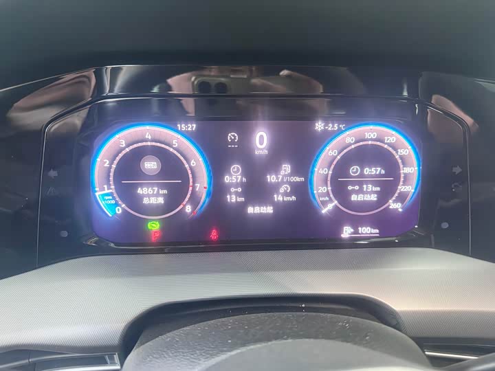 Фото 6 - Volkswagen Golf