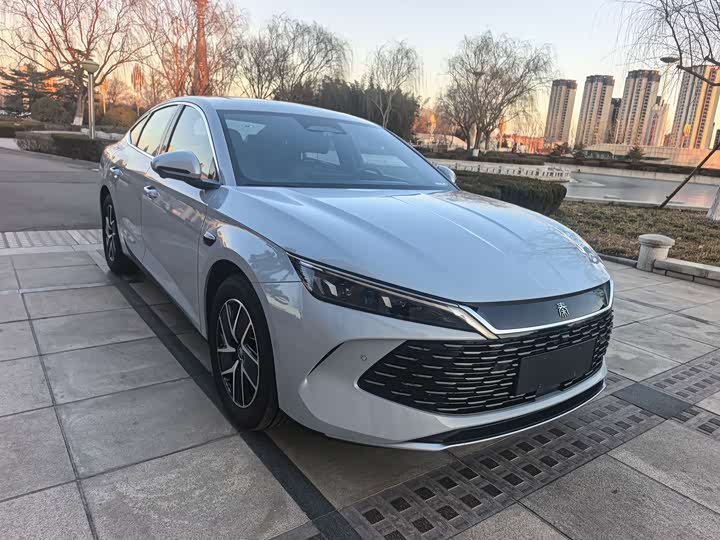 Фото 2 - BYD Qin L