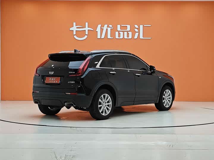 Фото 5 - Cadillac XT4