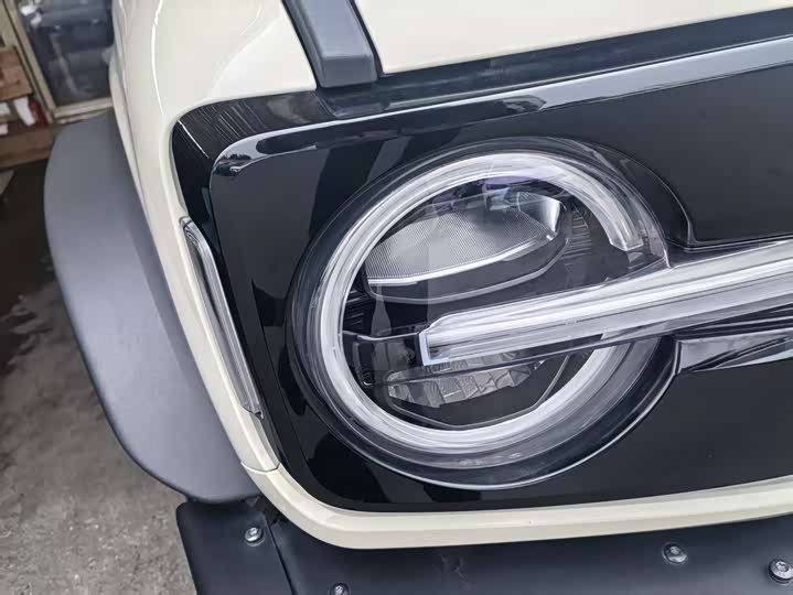 Фото 4 - Ford Bronco