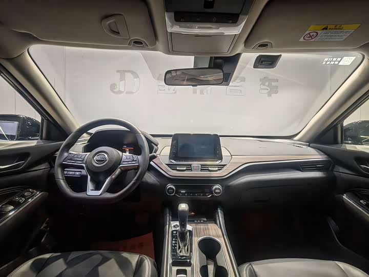 Фото 7 - Nissan Teana