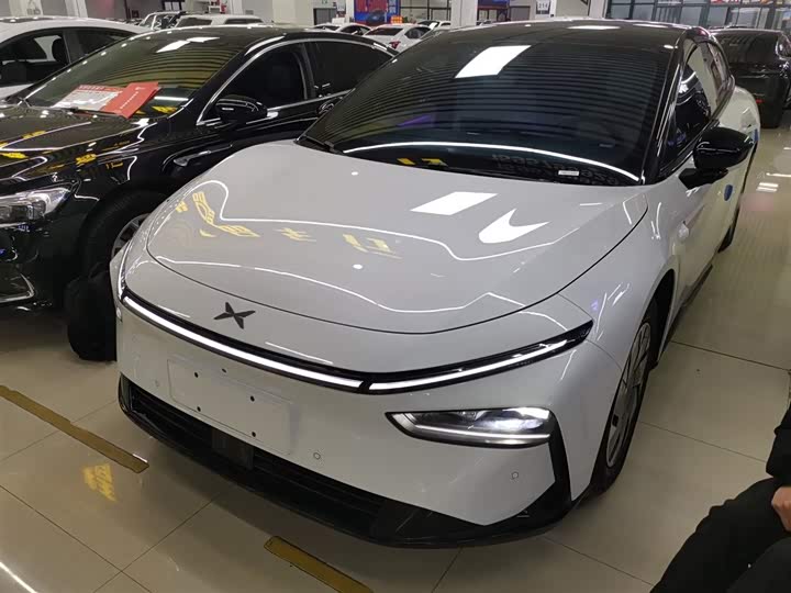 Фото 2 - XPeng F57