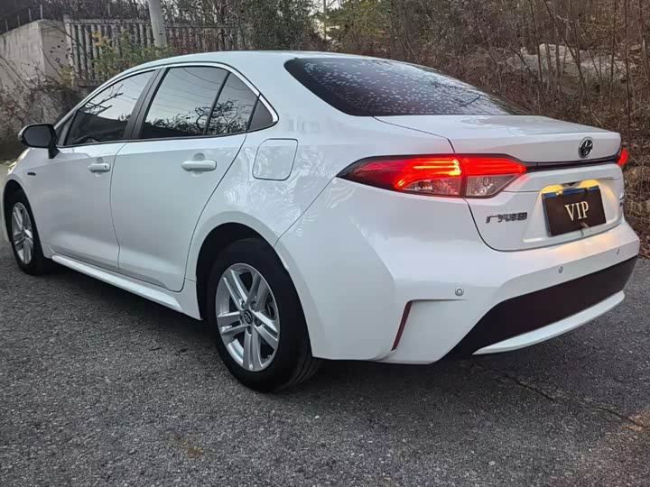 Фото 8 - Toyota Levin