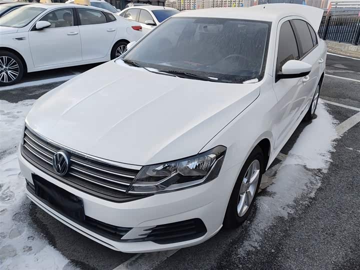 Фото 1 - Volkswagen Lavida